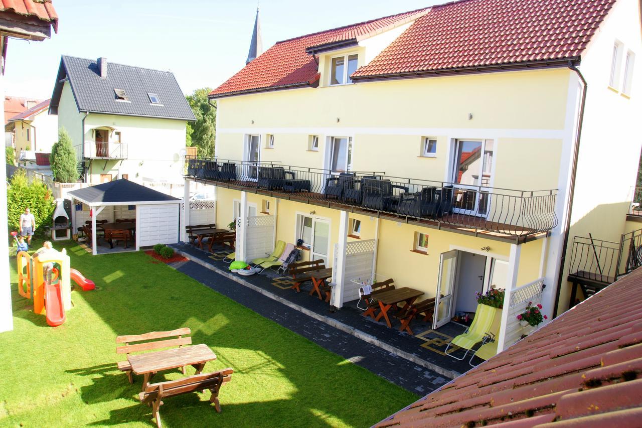 Koral Apartmenty *